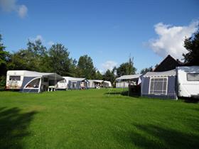 Camping De Wasbeek in Warmond