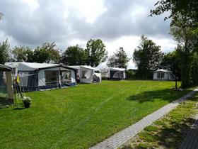 Camping De Bosfluiter in Boijl