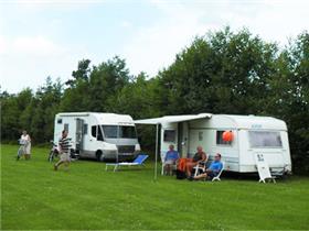 Camping De Roos in Doezum