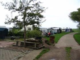 Camping De Twee Provinciën in Elsloo