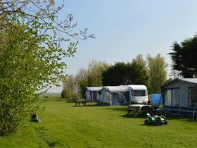 Camping De Boerderij in Snelrewaard