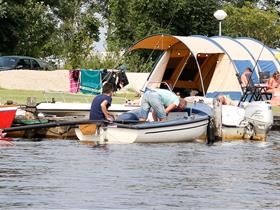 Camping De Kettingbrug in Wanneperveen