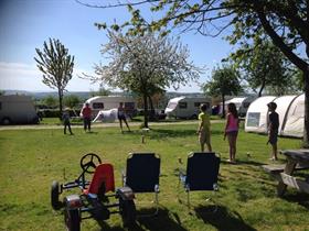 Camping Waalheimerfarm in Walem