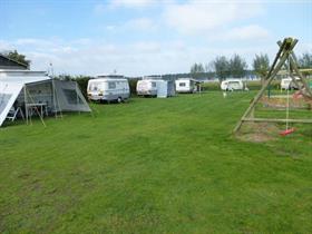 Camping De Helenahoeve in Biervliet