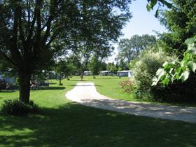Camping De Lindehof in Gees