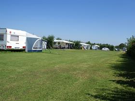 Camping Leeuwendamme in Serooskerke