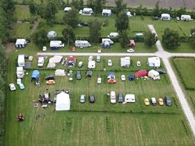 Camping De Boerenzwaluw in Zijdewind