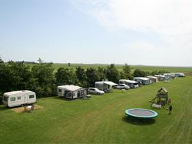 Camping De Groninger in Nijemirdum