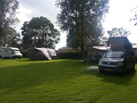 Camping De Veenweide in Blokzijl