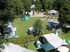 Camping De Vier Bannen in Ouwerkerk