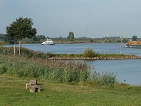 Camping de Uiterwaard in Lexmond