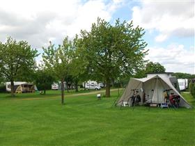 Camping De Kersengaard in Sint Geertruid