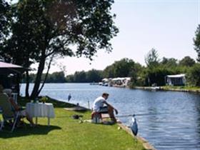 Camping De Kluft in Ossenzijl