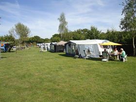 Camping De Nieuwe Bosplaats in Buurse