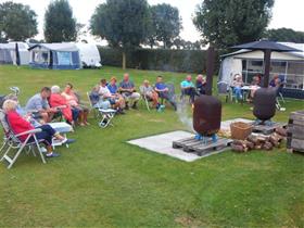 Camping De Peelfluiter in Ospel