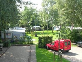 Camping De Rooëjbes in Neer