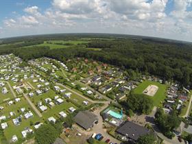 Camping De Moesberg in Nijensleek