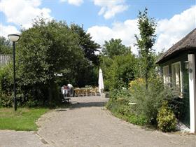 Camping De Wilgenborgh in Waverveen