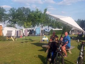 Camping 't Brenneke in Sambeek