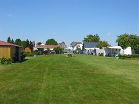 Camping Den Hoogen Berg in Boven-Leeuwen